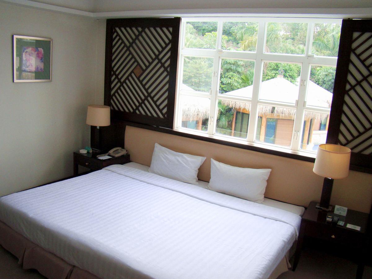 Clifford Golden Lake Hotel Foshan Extérieur photo